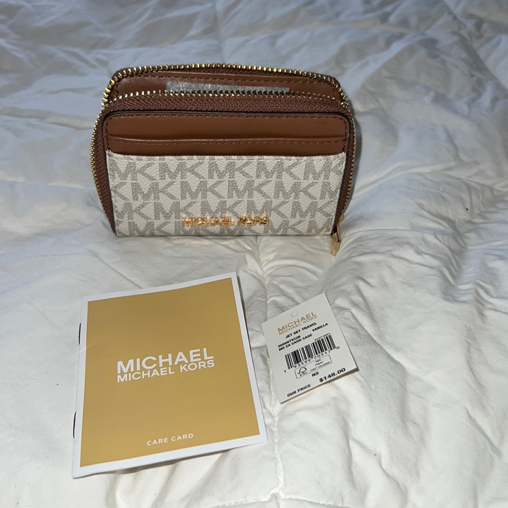 Michael kors card case